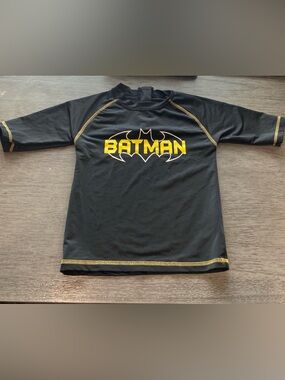 Batman Kids Black and Yellow Swim Shirt youth size 6